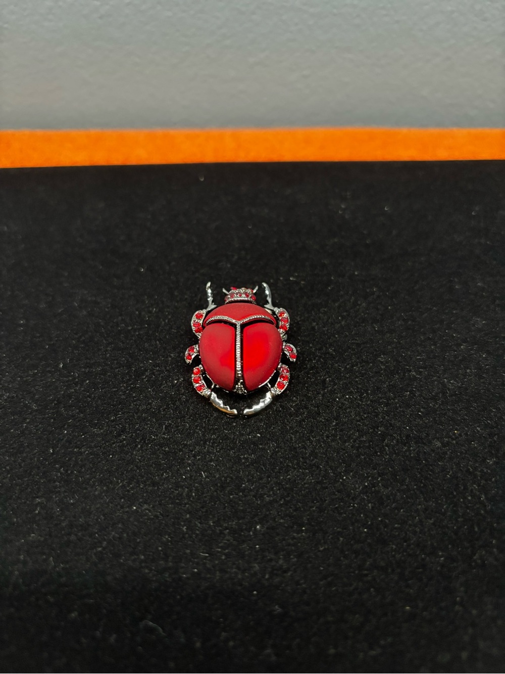 Red Beetle Crystal Pin Brooch - Women's Accessory